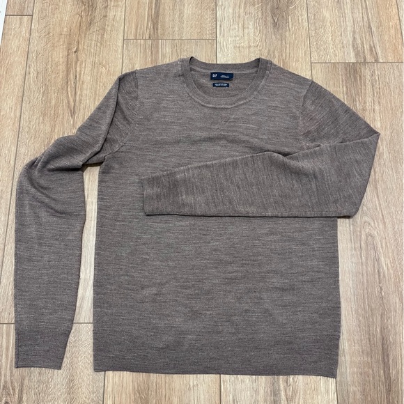 GAP Sweaters - Gap Merino Lightweight Sweater Small Tall